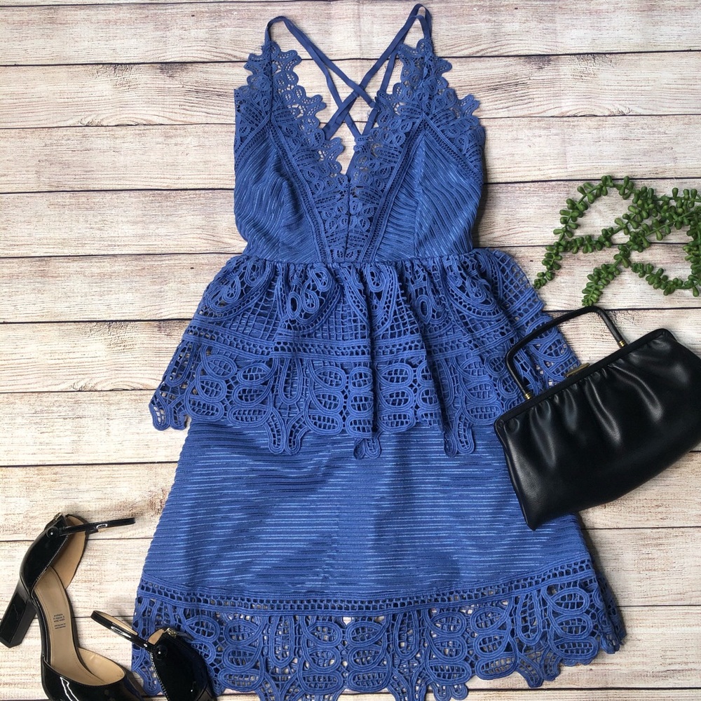 L’atiste crochet lace trimmed ribbed peplum dress strap back small - Picture 2 of 9